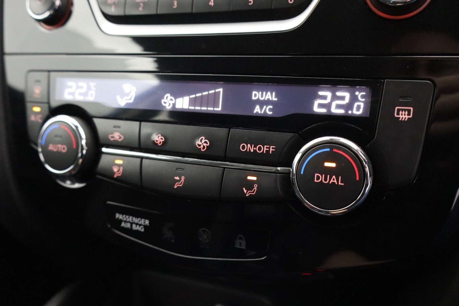 Used Nissan Qashqai 2017 for sale - 76682734: Photo 42