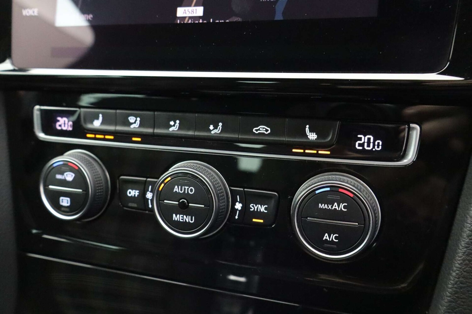 Used Volkswagen Golf 2017 for sale - 77383409: Photo 19