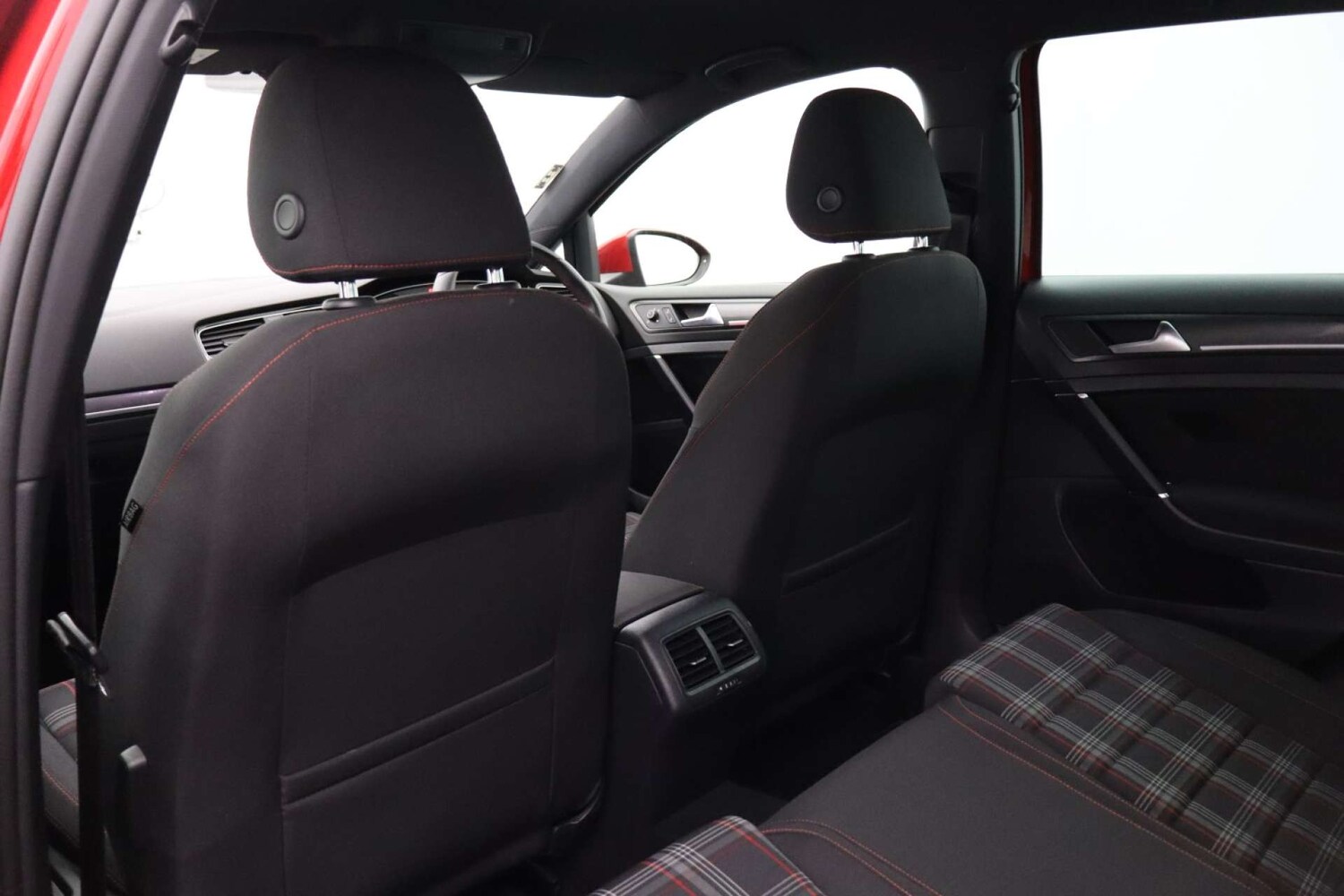 Used Volkswagen Golf 2017 for sale - 77383409: Photo 29