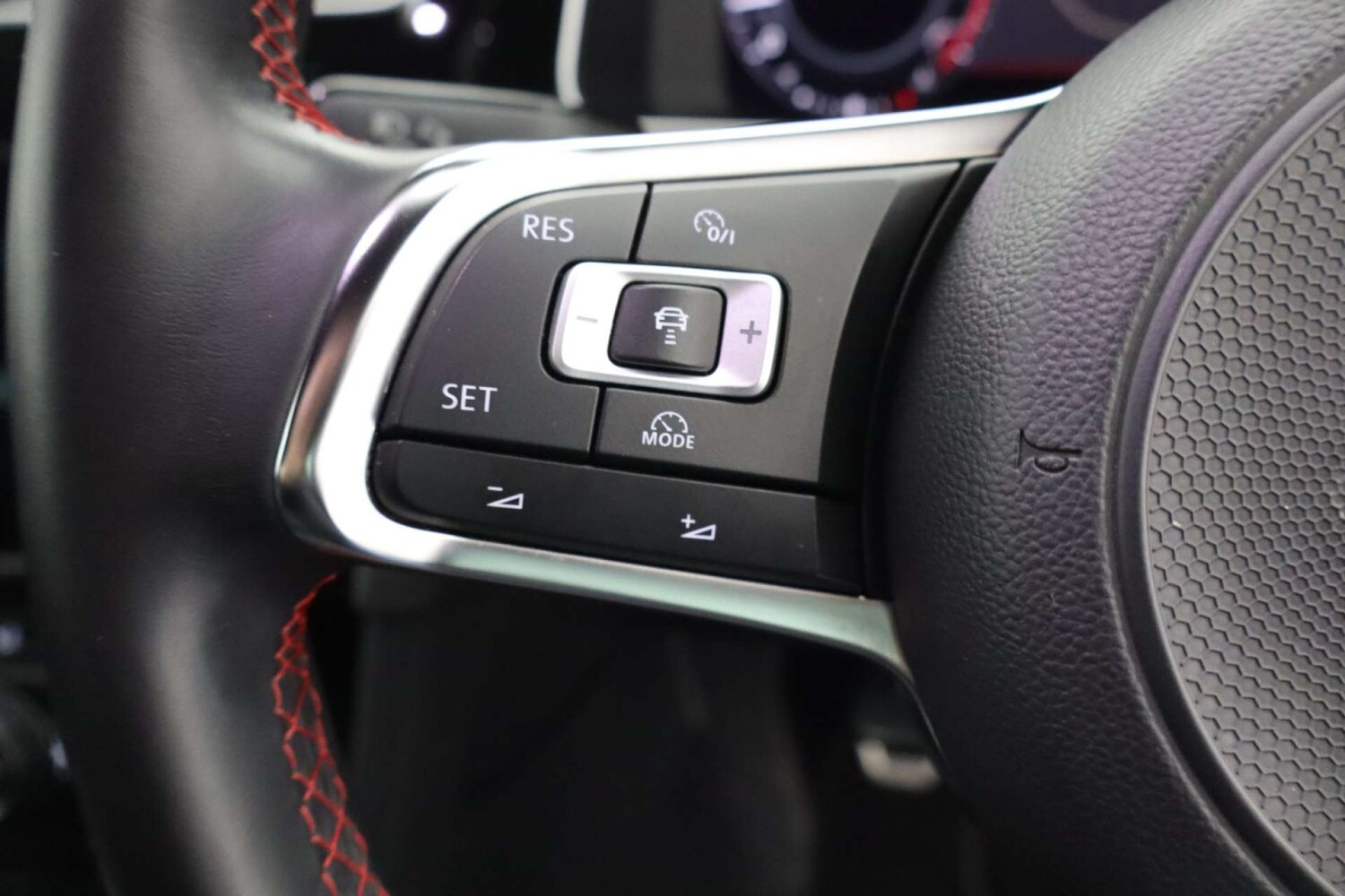 Used Volkswagen Golf 2017 for sale - 77383409: Photo 39