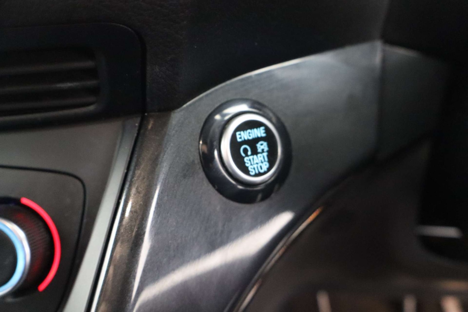 Used Ford Kuga 2019 for sale - 77326035: Photo 32