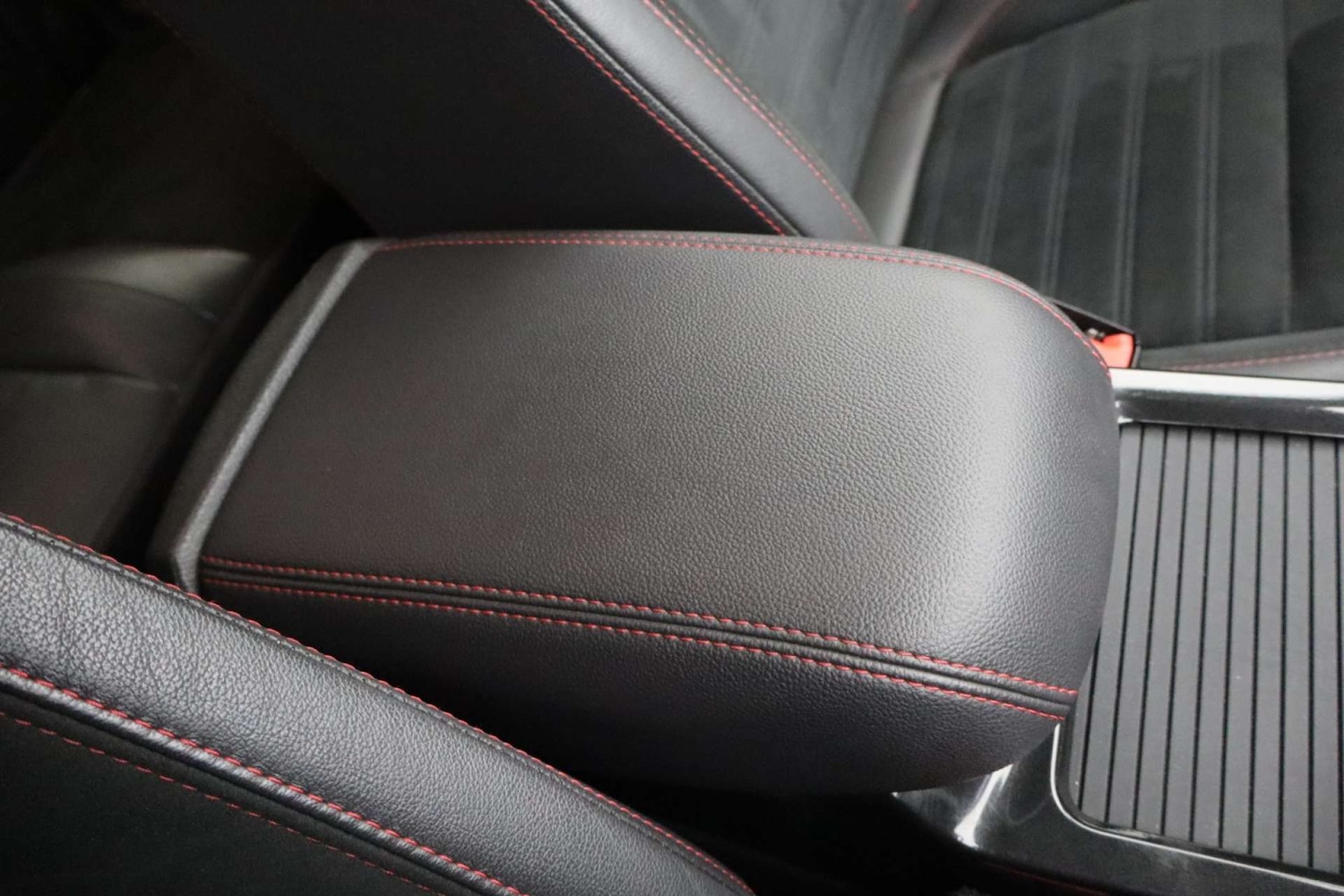 Used Ford Kuga 2019 for sale - 77326035: Photo 37