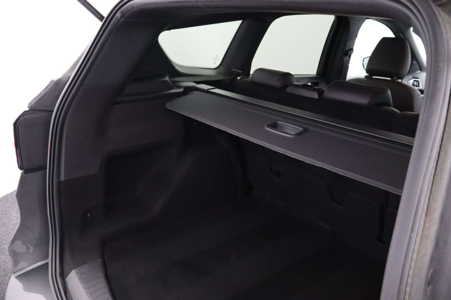 Used Ford Kuga 2019 for sale - 77326035: Photo 44