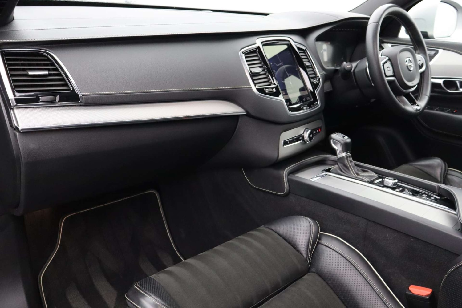 Used Volvo XC90 2017 for sale - 77073376: Photo 12