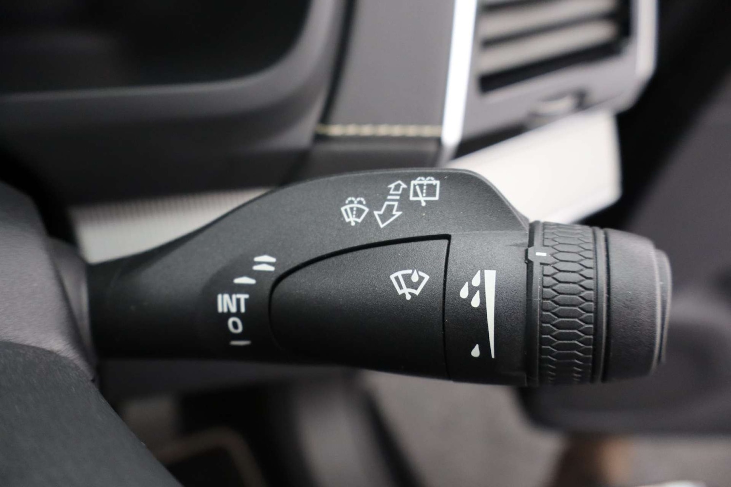 Used Volvo XC90 2017 for sale - 77073376: Photo 30