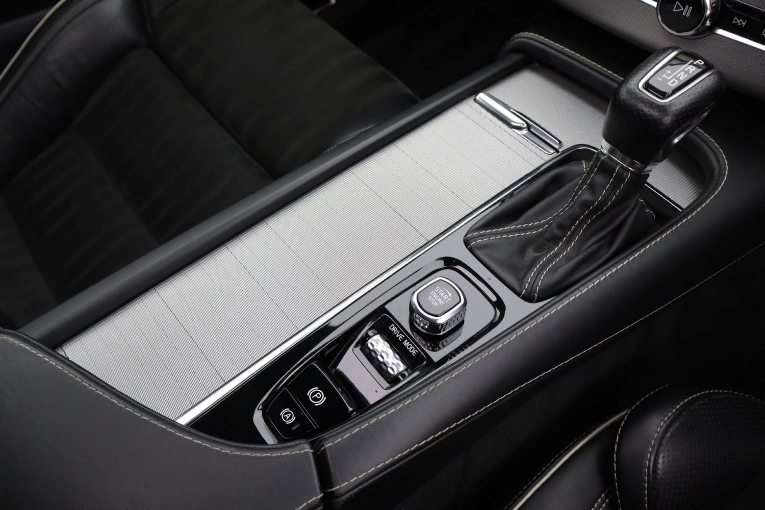 Used Volvo XC90 2017 for sale - 77073376: Photo 34