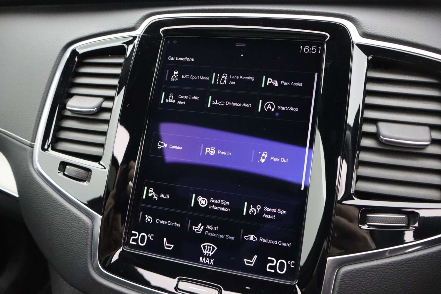 Used Volvo XC90 2017 for sale - 77073376: Photo 42