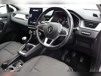 Used Renault Captur 2021 for sale - 78702828: Photo