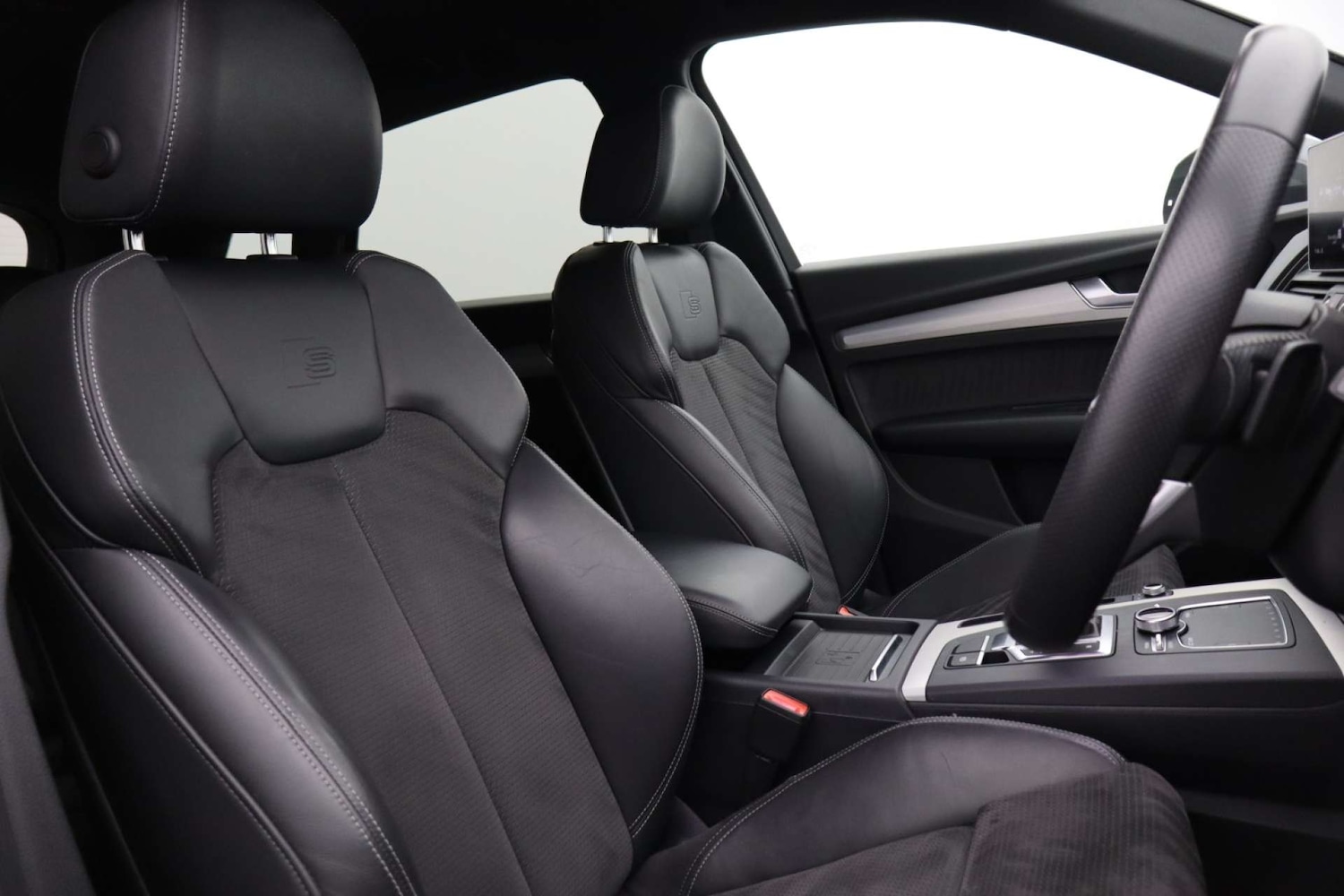 Used Audi Q5 2018 for sale - 76182607: Photo 24