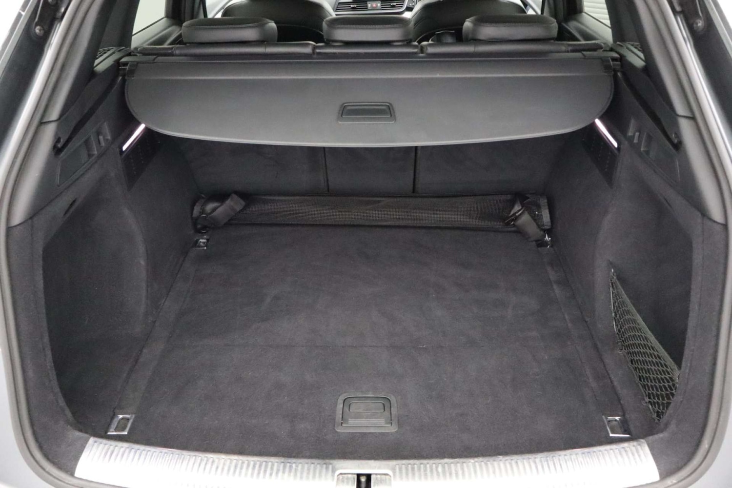 Used Audi Q5 2018 for sale - 76182607: Photo 48