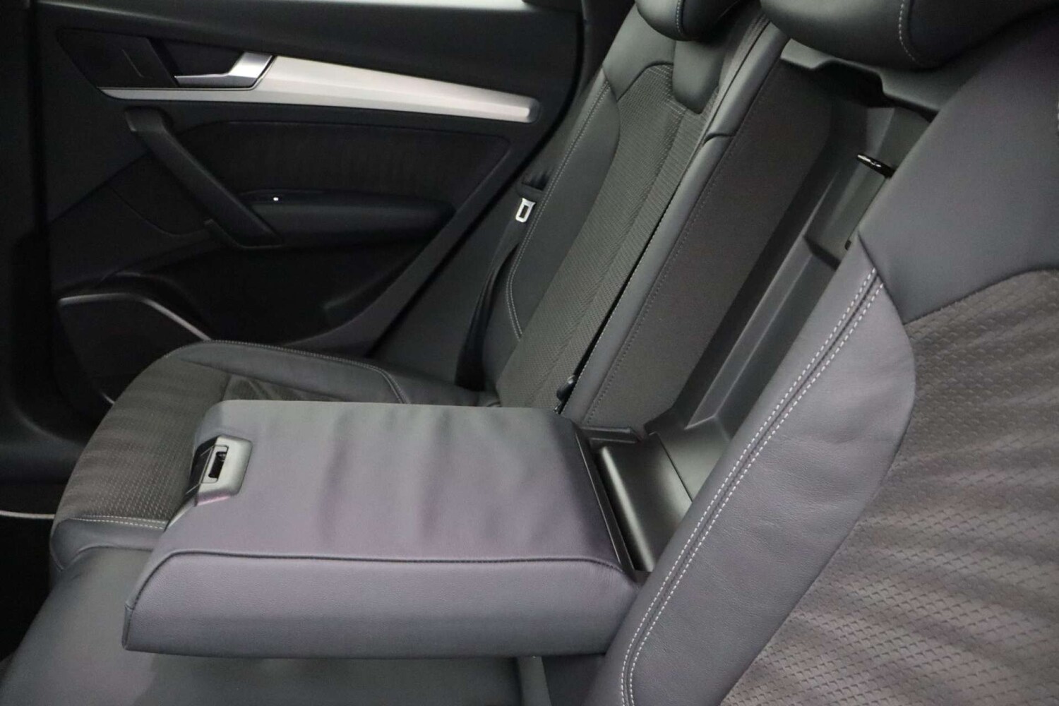 Used Audi Q5 2018 for sale - 76182607: Photo 52
