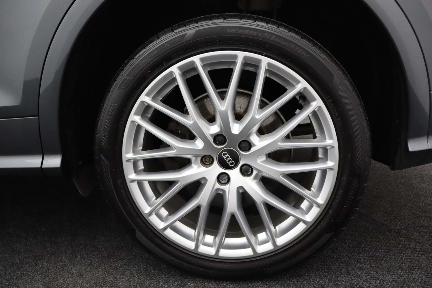 Used Audi Q5 2018 for sale - 76182607: Photo 56