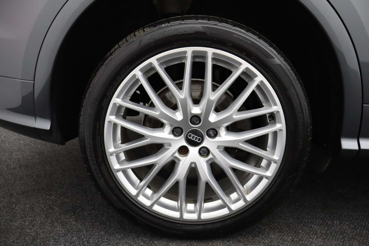 Used Audi Q5 2018 for sale - 76182607: Photo 57