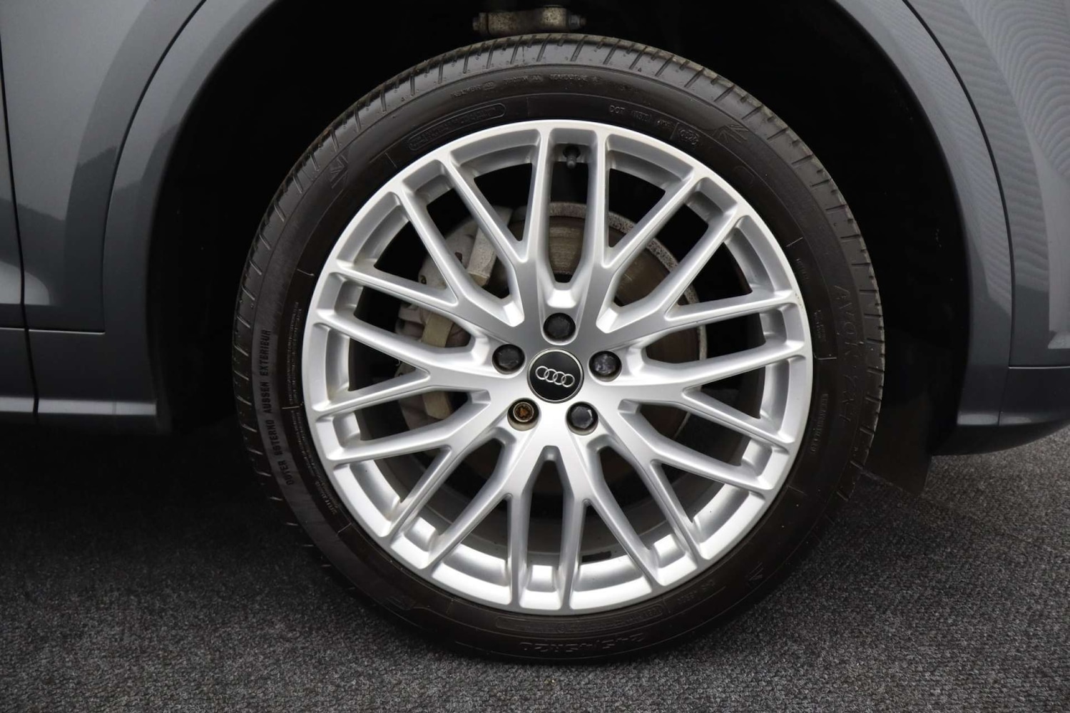 Used Audi Q5 2018 for sale - 76182607: Photo 58