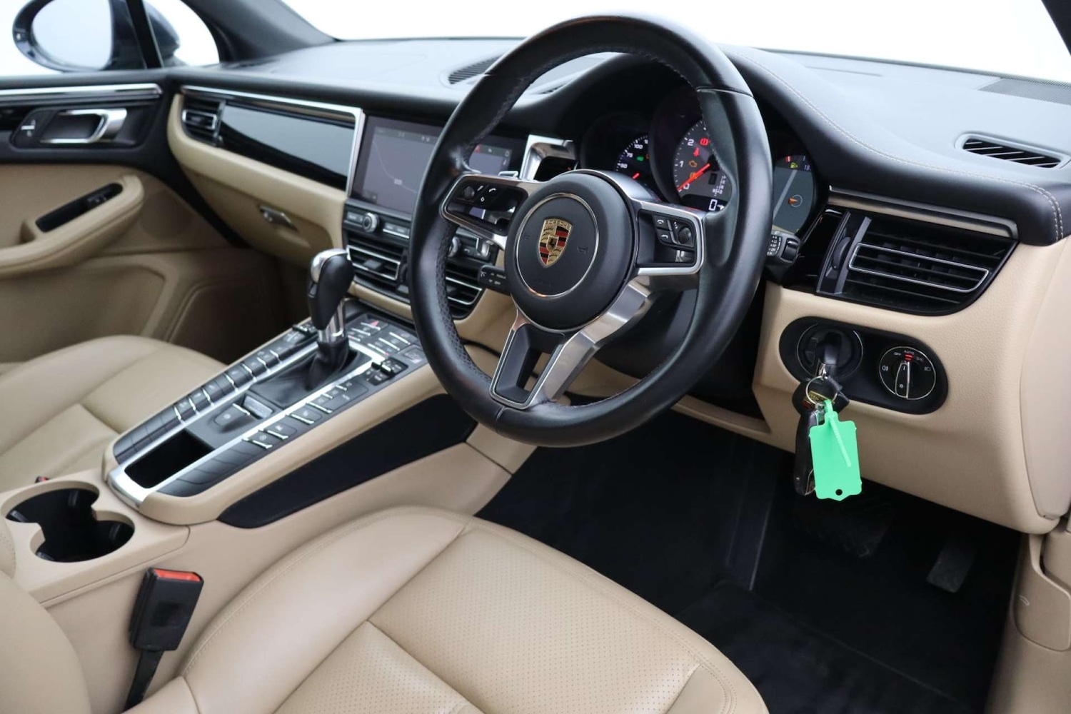 Used Porsche Macan 2019 for sale - 76182697: Photo 12
