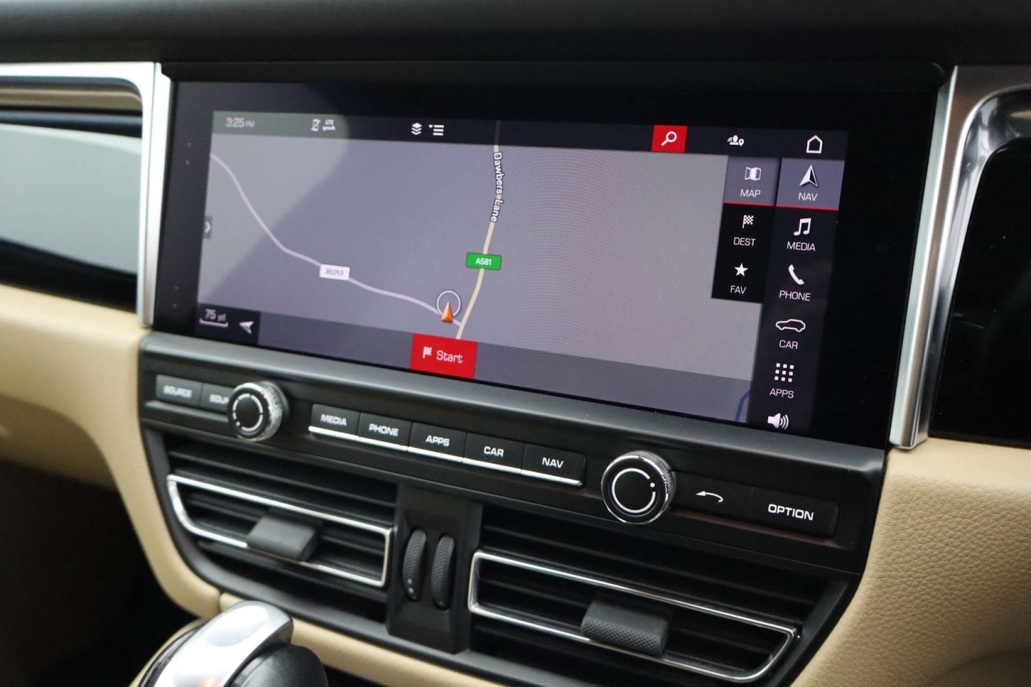Used Porsche Macan 2019 for sale - 76182697: Photo 14