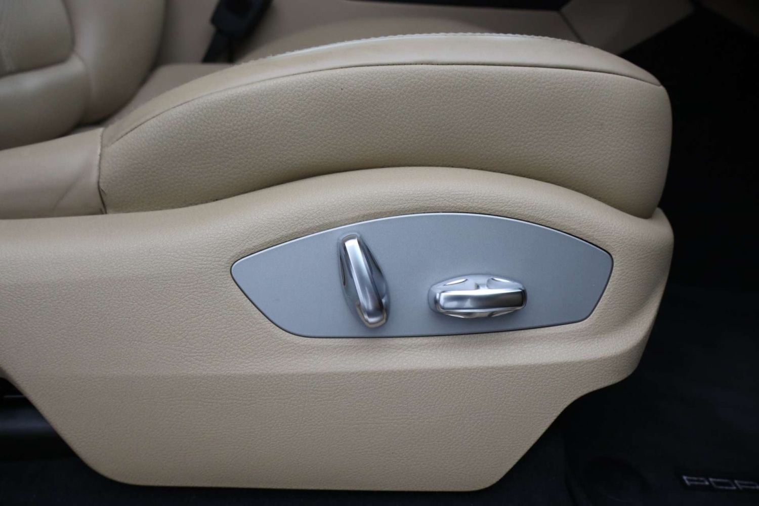 Used Porsche Macan 2019 for sale - 76182697: Photo 18