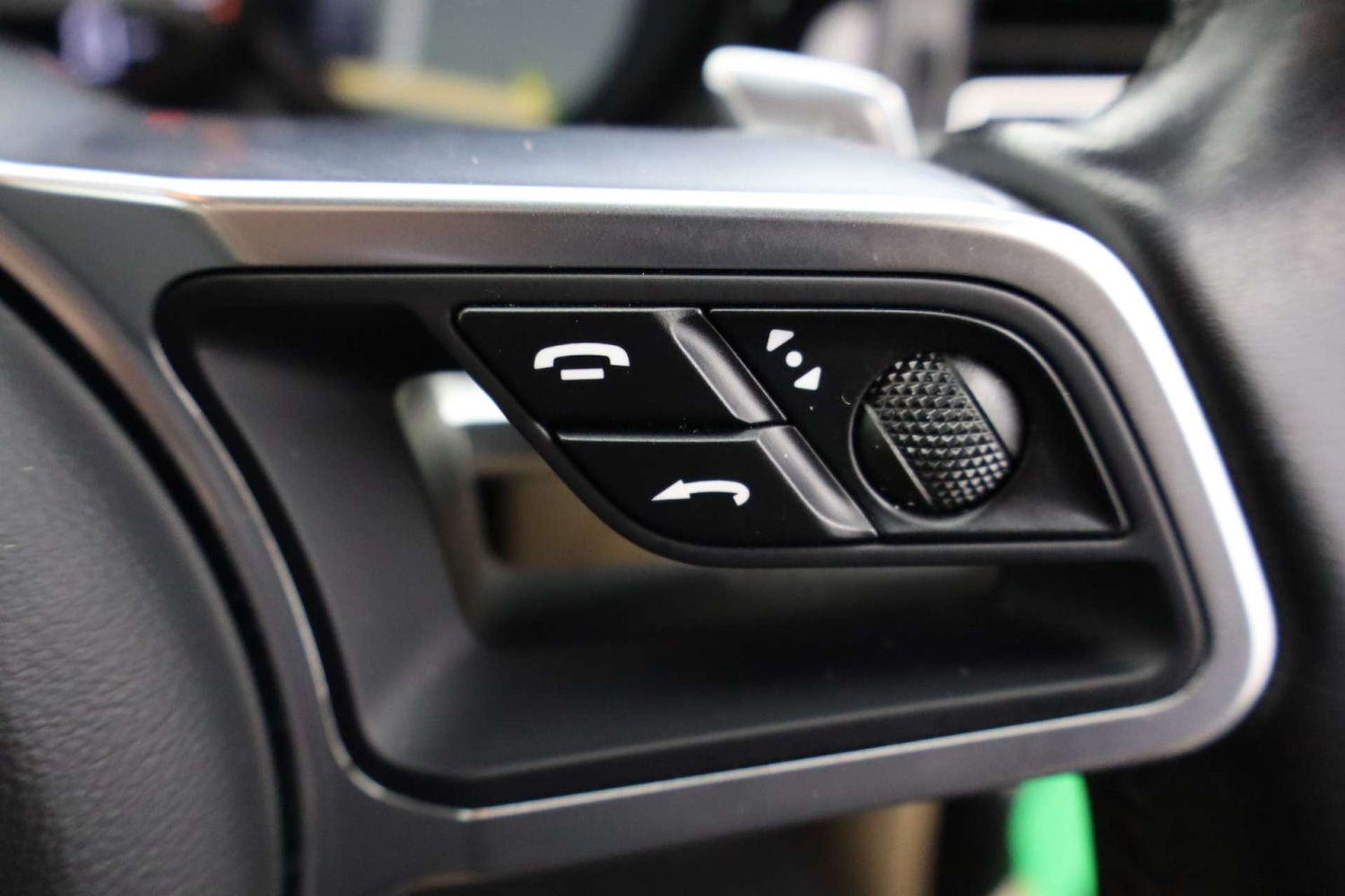 Used Porsche Macan 2019 for sale - 76182697: Photo 27