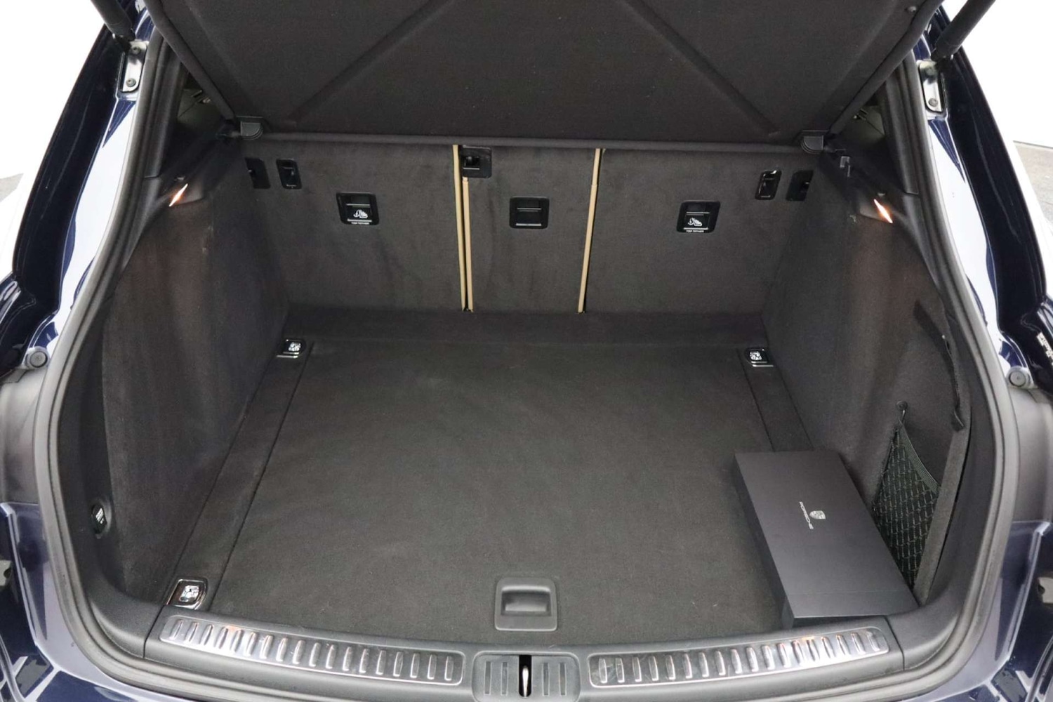 Used Porsche Macan 2019 for sale - 76182697: Photo 42