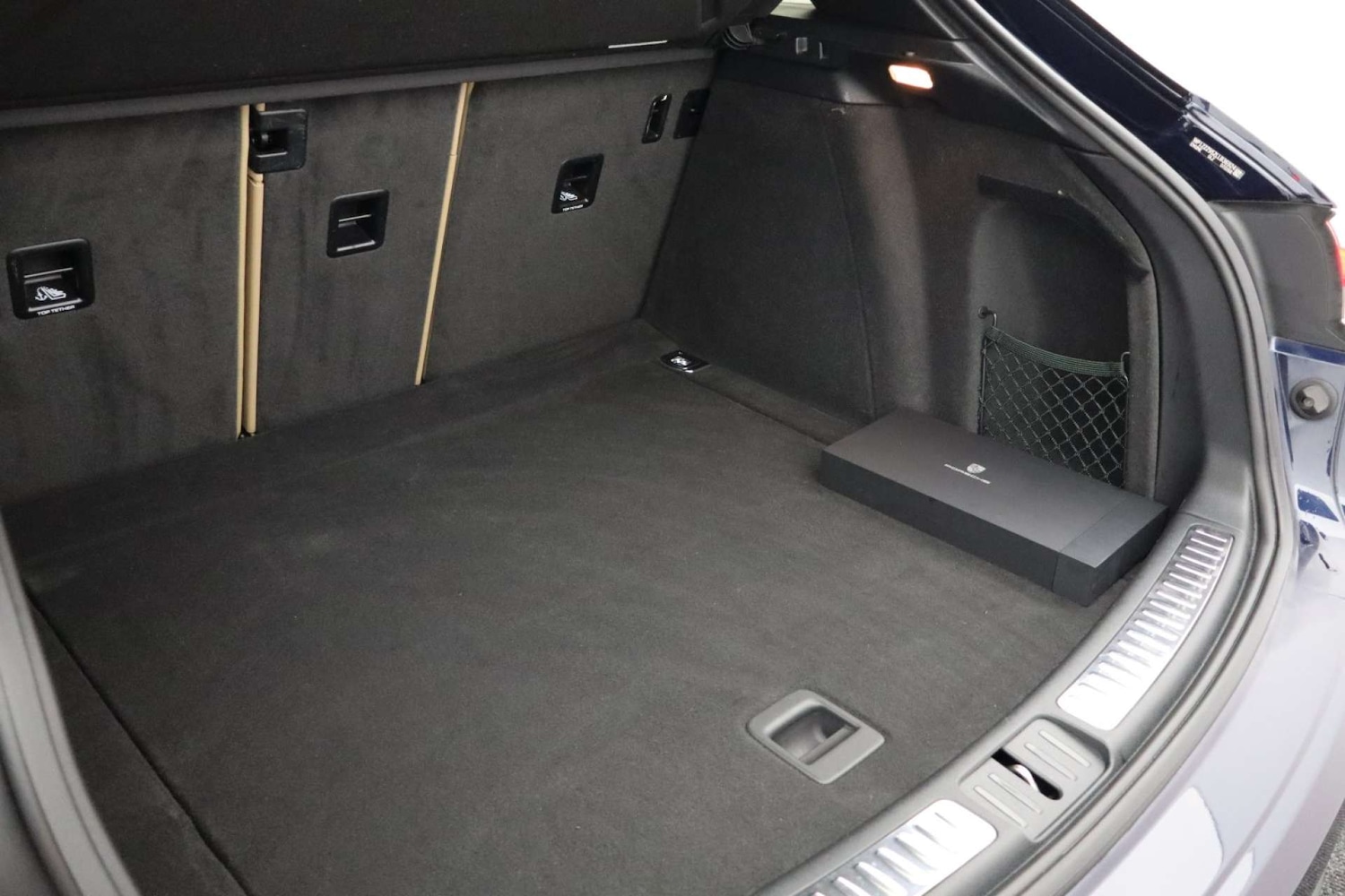 Used Porsche Macan 2019 for sale - 76182697: Photo 44