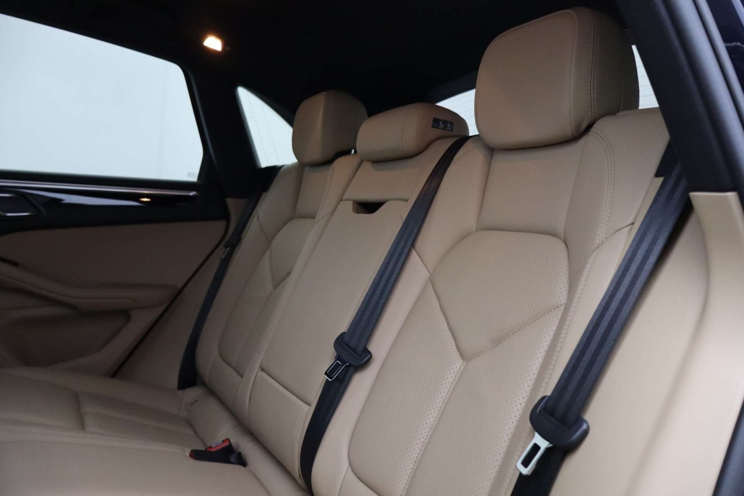 Used Porsche Macan 2019 for sale - 76182697: Photo 48