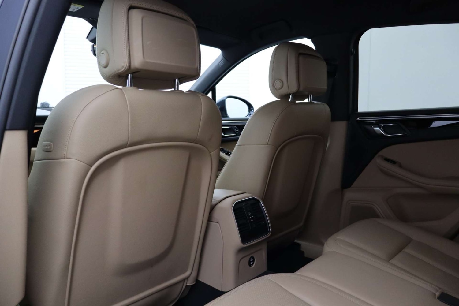 Used Porsche Macan 2019 for sale - 76182697: Photo 49