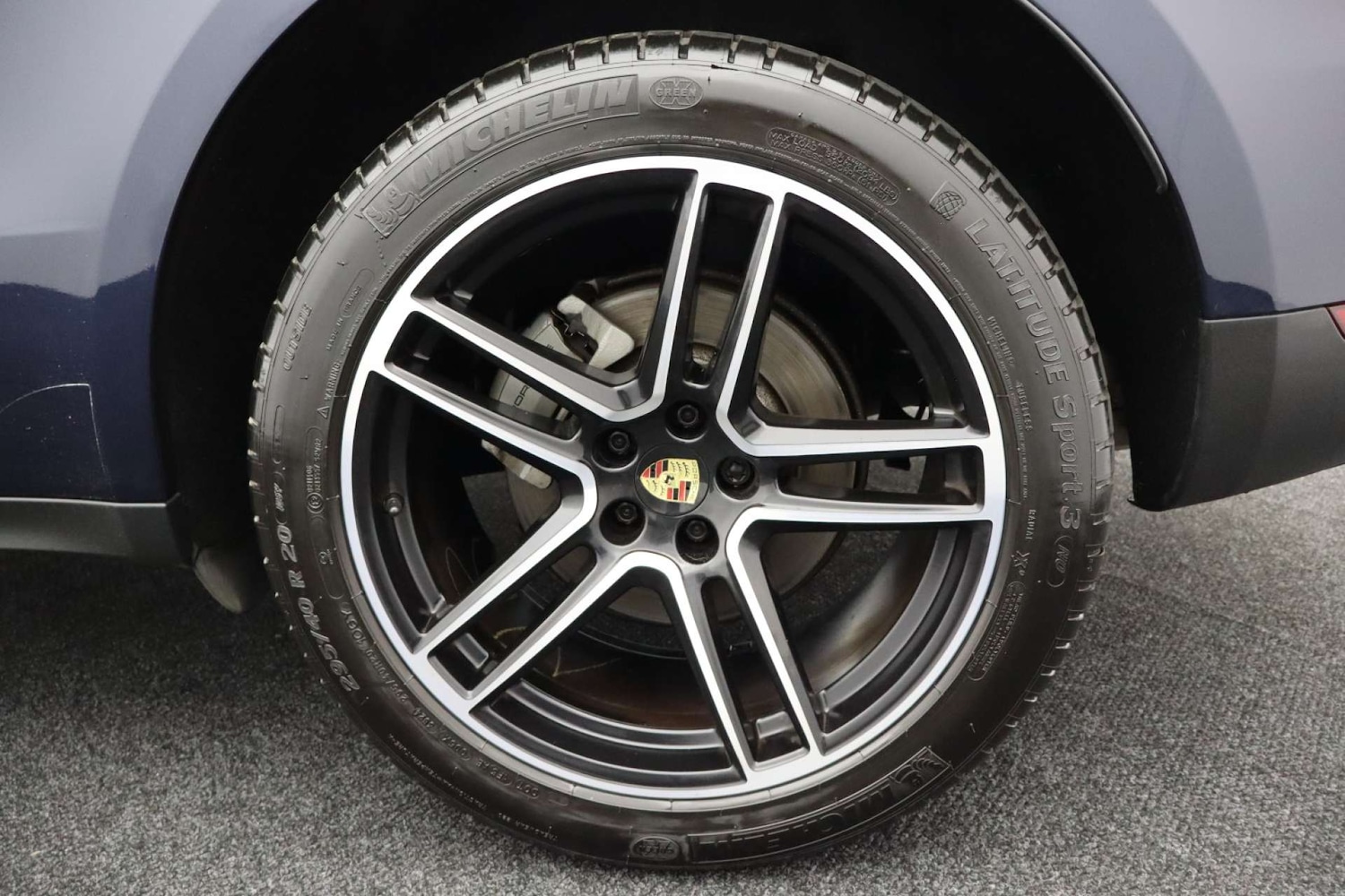 Used Porsche Macan 2019 for sale - 76182697: Photo 56