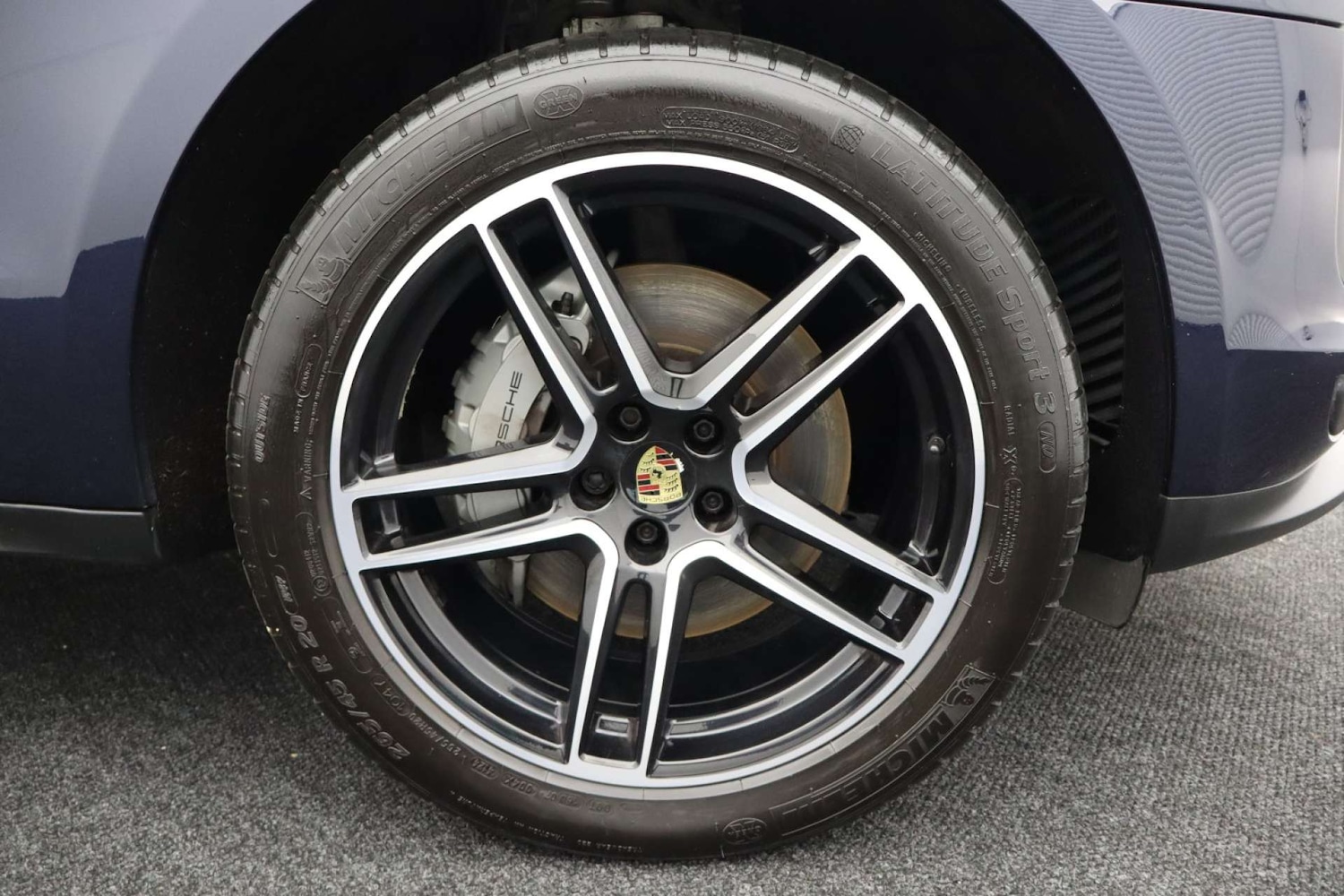 Used Porsche Macan 2019 for sale - 76182697: Photo 58