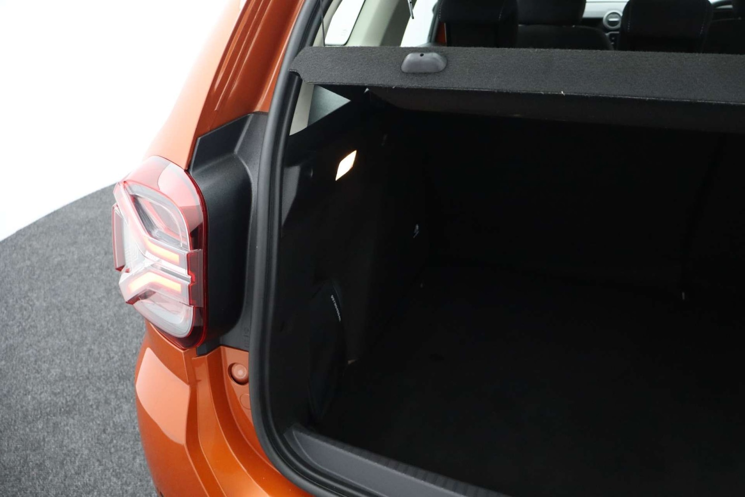 Used Dacia Duster 2023 for sale - 77087319: Photo 24