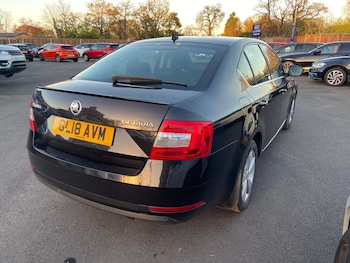 Used Skoda Octavia 2018 for sale - 76604239: Photo