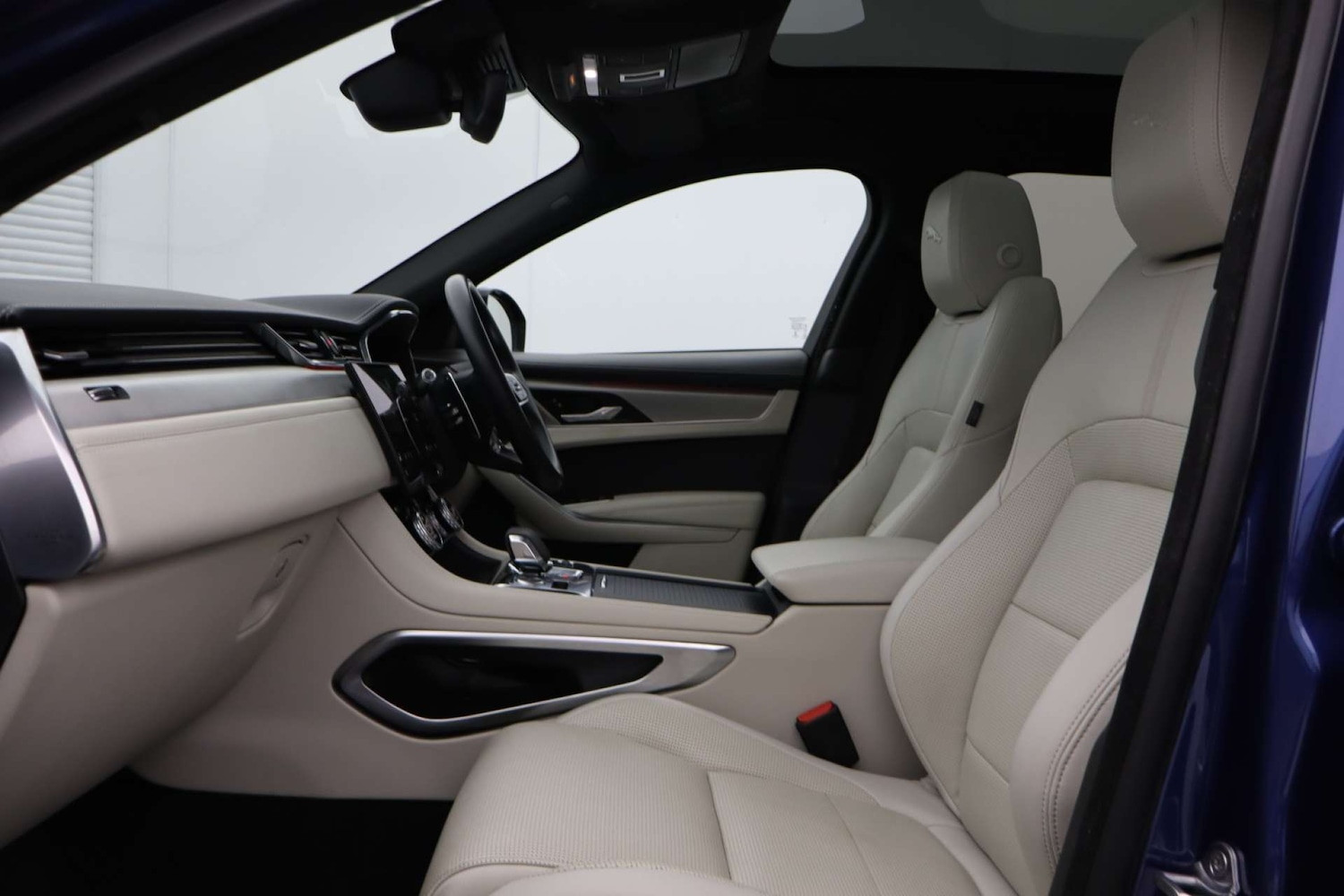 Used Jaguar F-Pace 2021 for sale - 76385739: Photo 33