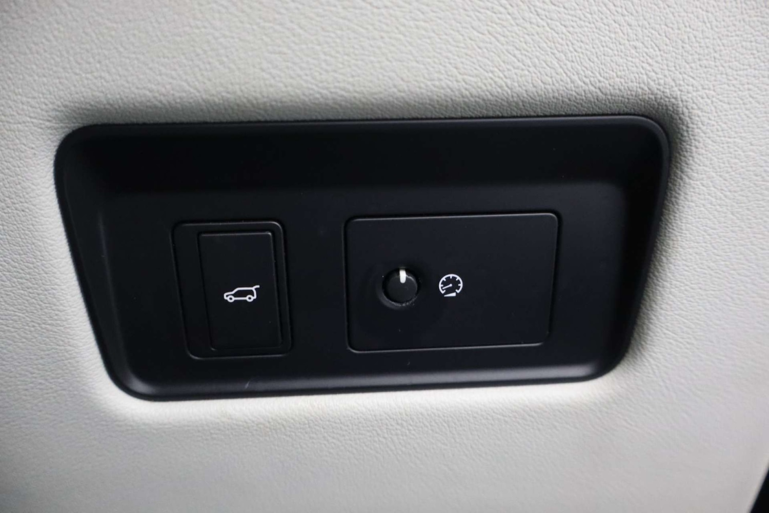 Used Jaguar F-Pace 2021 for sale - 76385739: Photo 44