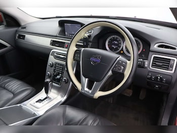 Used Volvo XC70 2011 for sale - 77836458: Photo