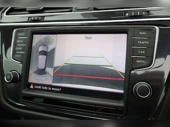 Used Volkswagen Tiguan 2017 for sale - 77535117: Photo