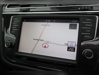 Used Volkswagen Tiguan 2017 for sale - 77535117: Photo