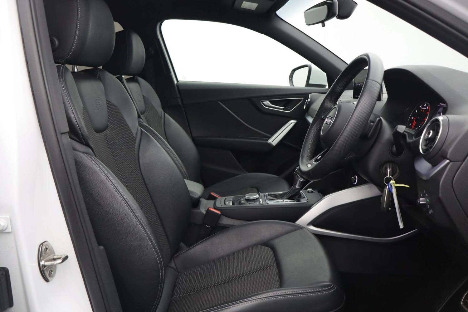 Used Audi Q2 2017 for sale - 77494238: Photo 14