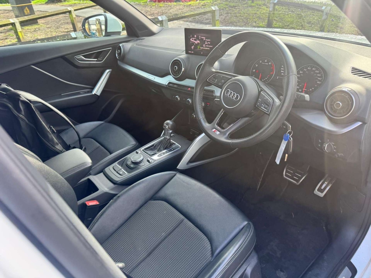 Used Audi Q2 2017 for sale - 77494238: Photo 2