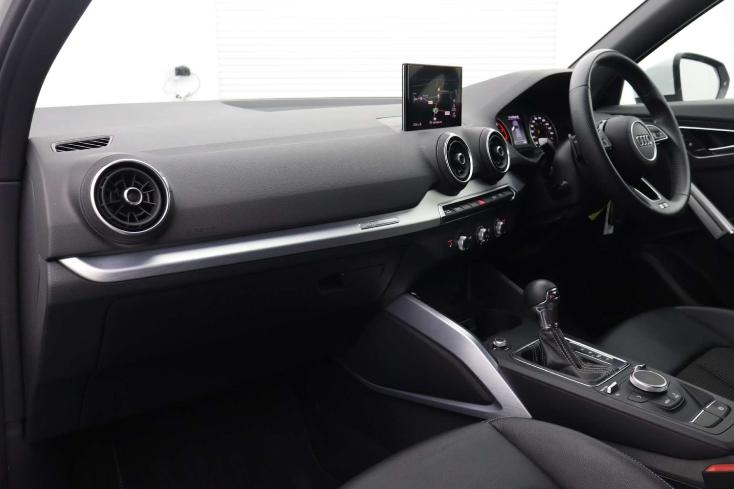 Used Audi Q2 2017 for sale - 77494238: Photo 31