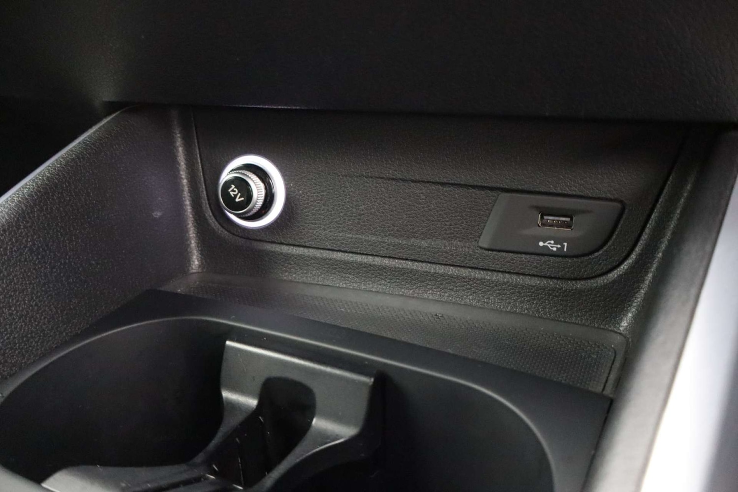 Used Audi Q2 2017 for sale - 77494238: Photo 48