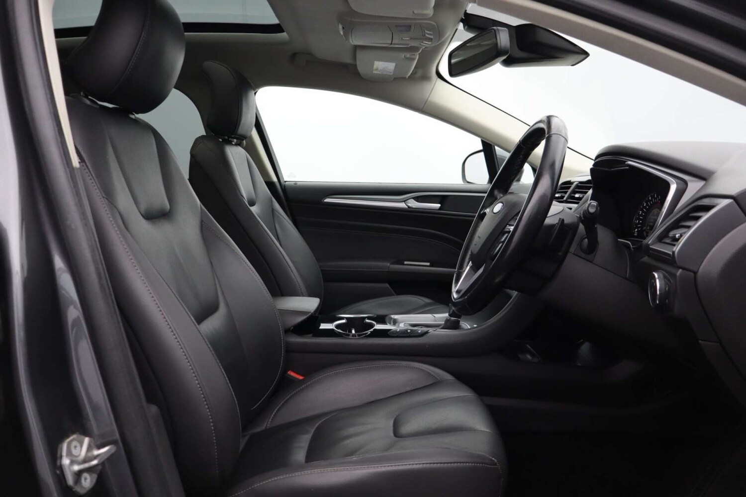 Used Ford Mondeo 2016 for sale - 78068188: Photo 13