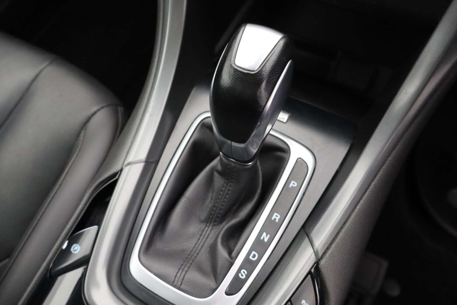 Used Ford Mondeo 2016 for sale - 78068188: Photo 20