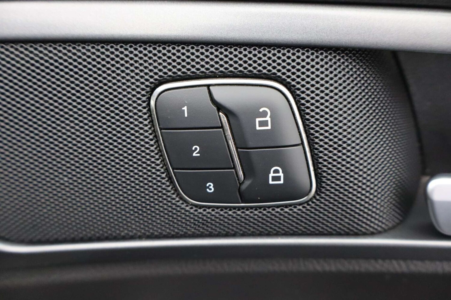 Used Ford Mondeo 2016 for sale - 78068188: Photo 22