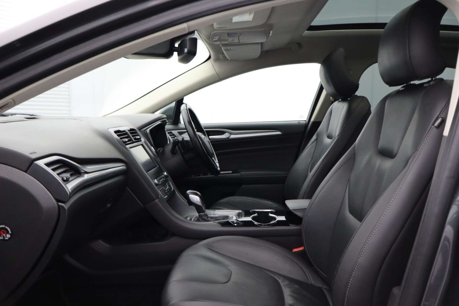 Used Ford Mondeo 2016 for sale - 78068188: Photo 36