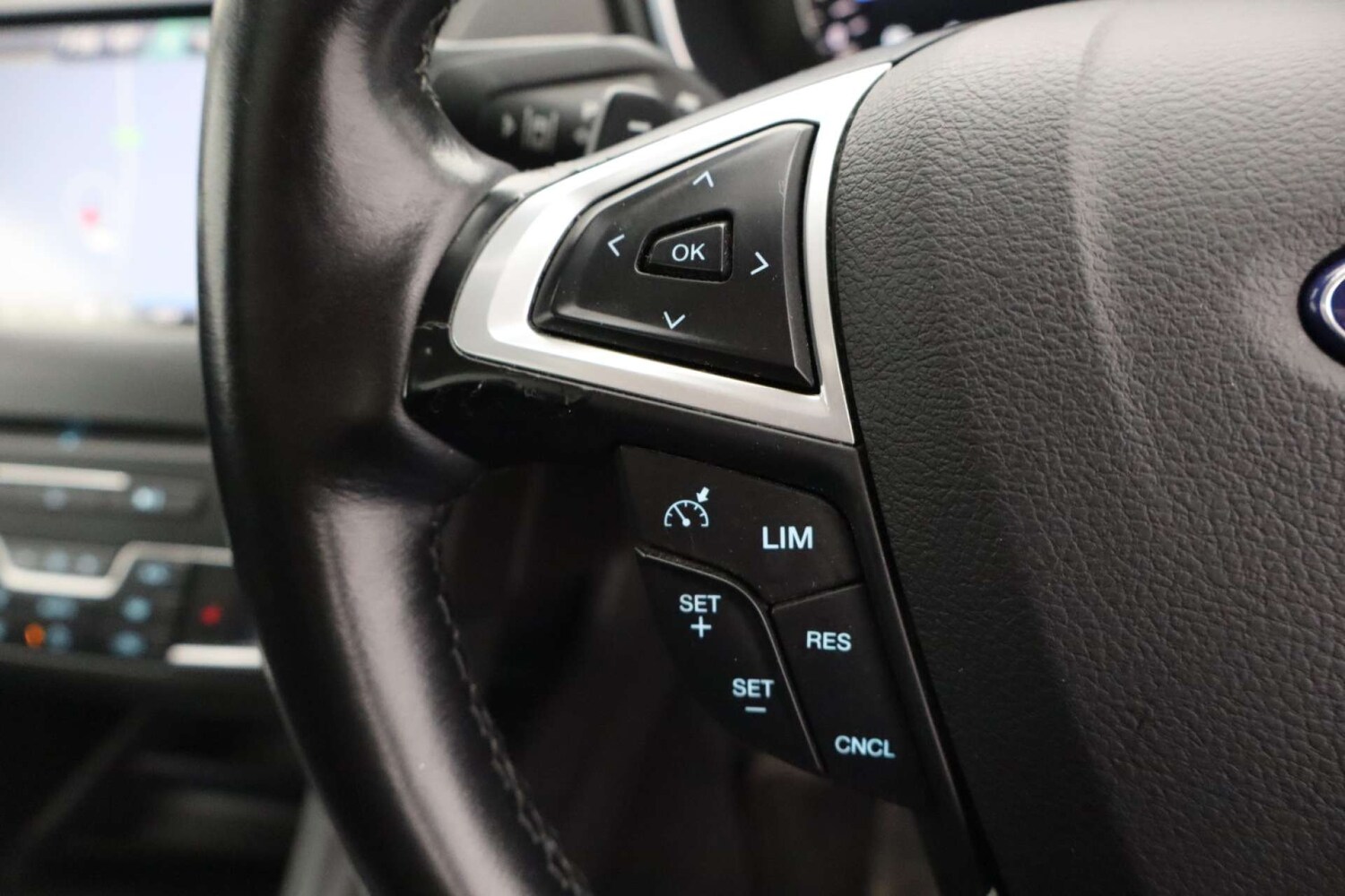 Used Ford Mondeo 2016 for sale - 78068188: Photo 42