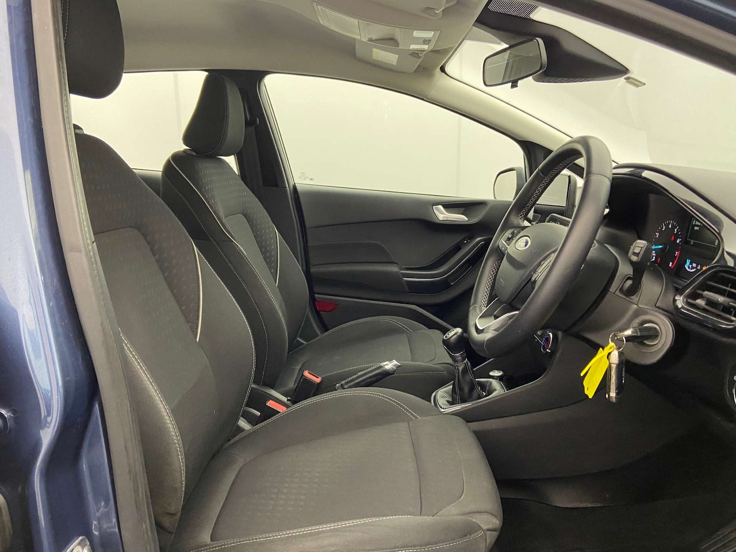 Used Ford Fiesta 2018 for sale - 77022629: Photo 2