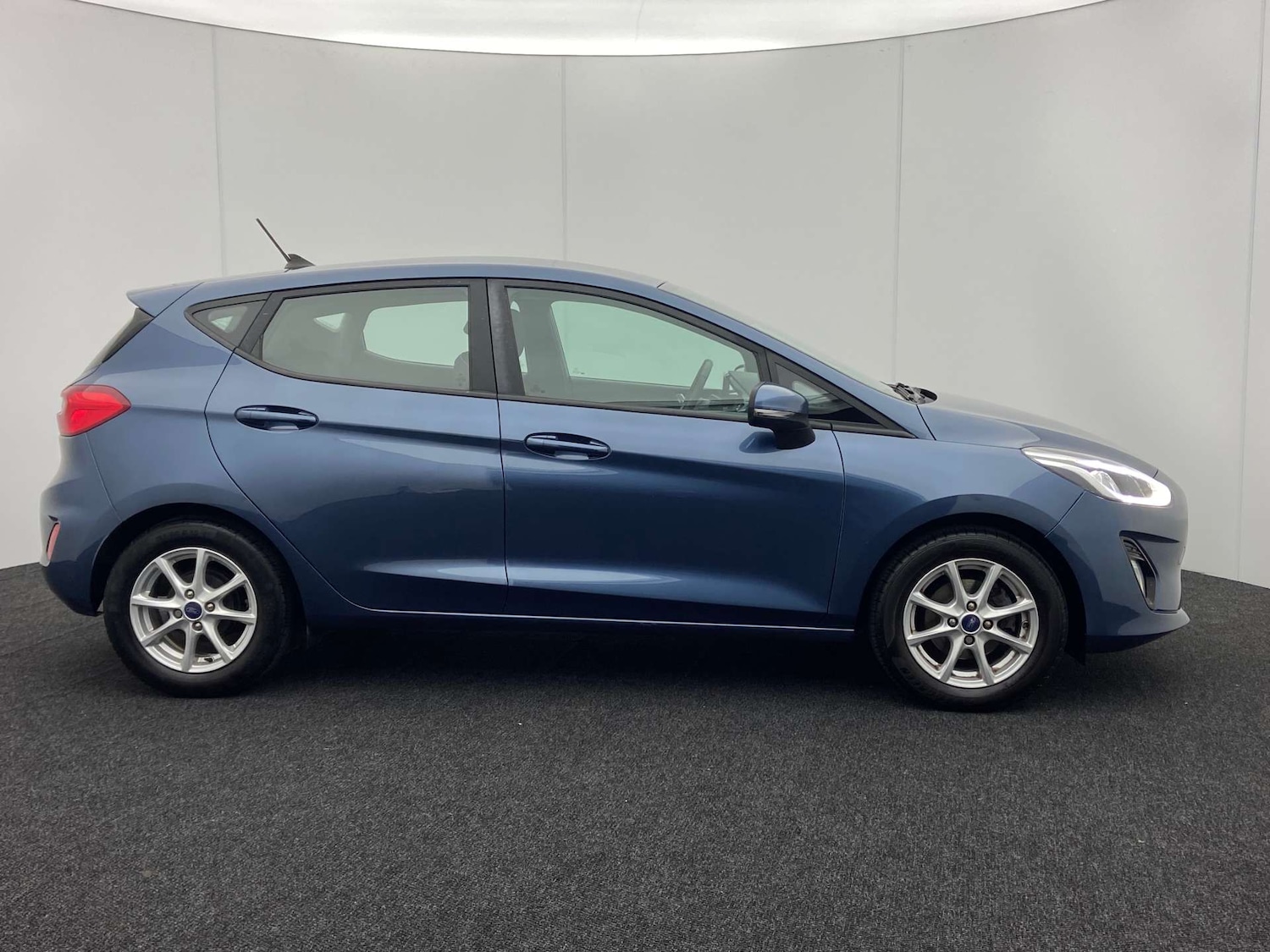 Used Ford Fiesta 2018 for sale - 77022629: Photo 3
