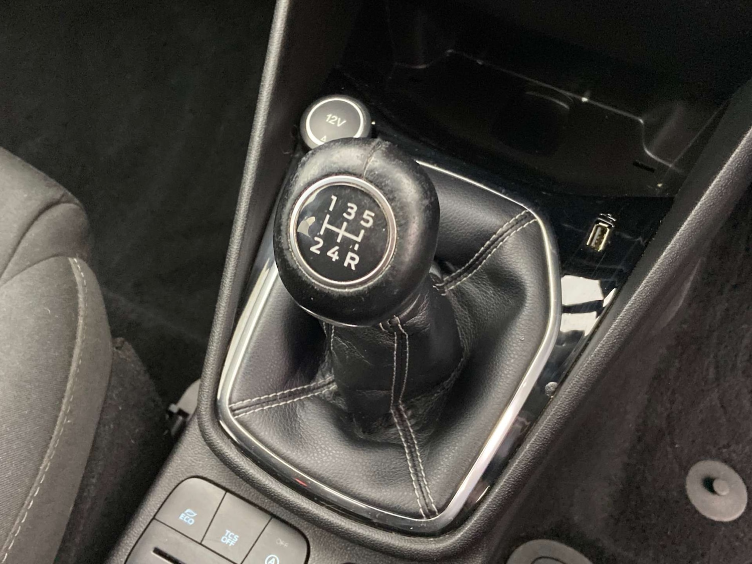 Used Ford Fiesta 2018 for sale - 77022629: Photo 38