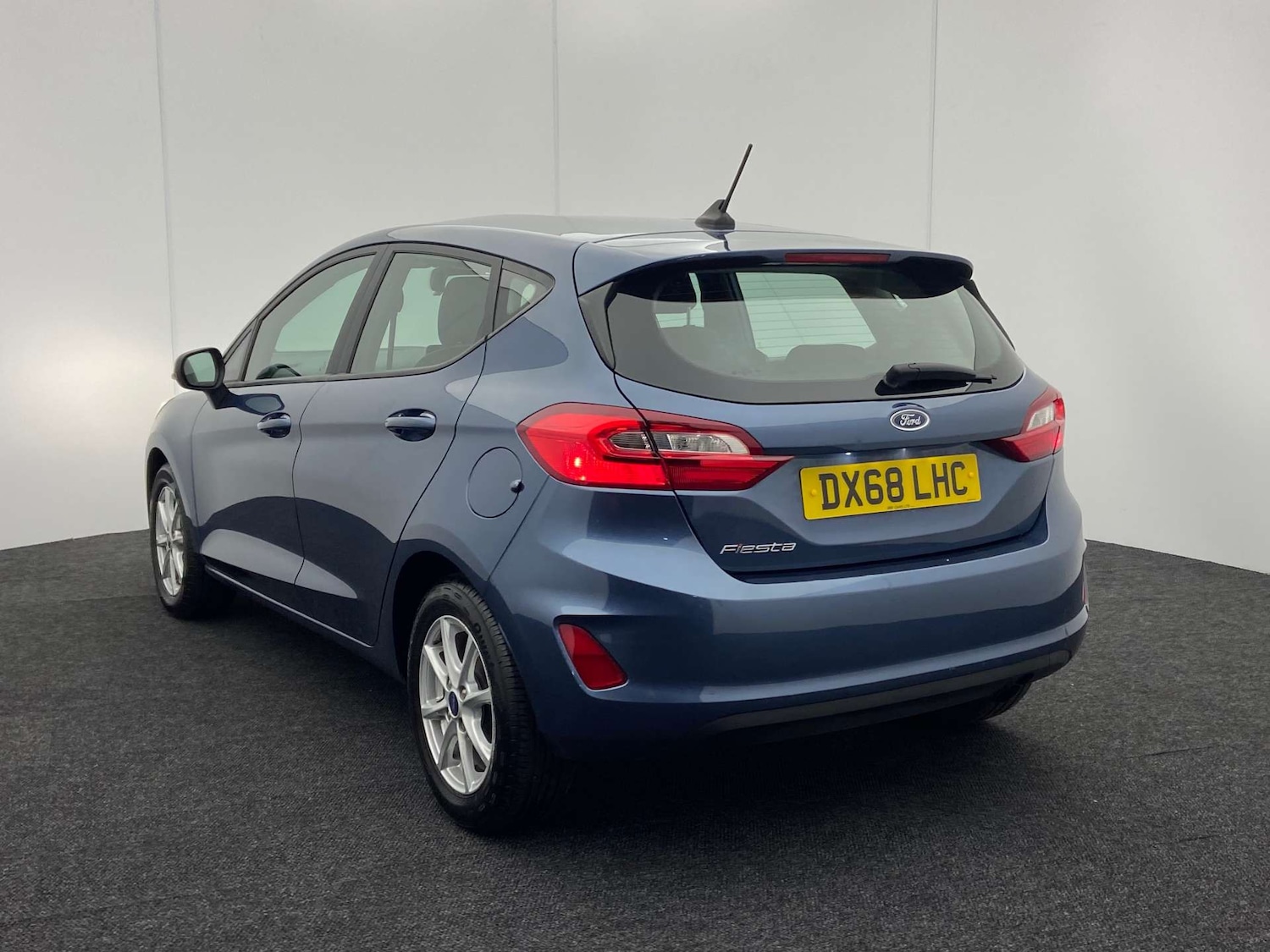 Used Ford Fiesta 2018 for sale - 77022629: Photo 8