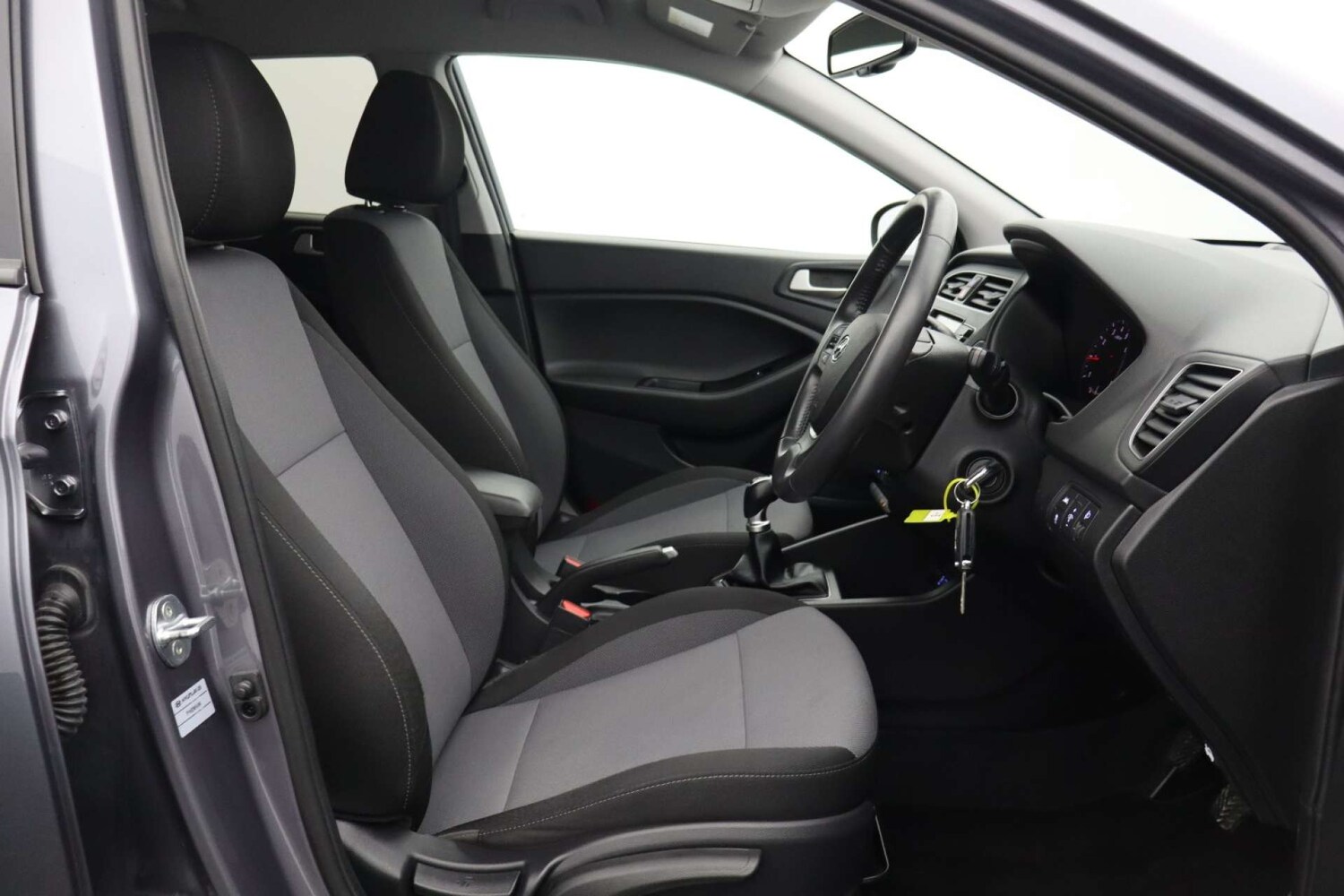 Used Hyundai i20 2019 for sale - 77184857: Photo 13