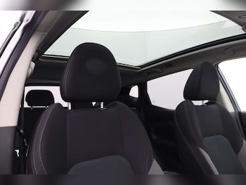 Used Nissan Qashqai 2018 for sale - 77595698: Photo